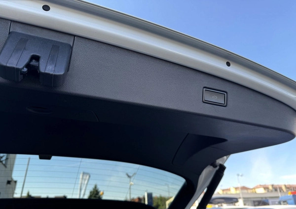 Volkswagen Tiguan cena 143900 przebieg: 109539, rok produkcji 2020 z Poręba małe 466